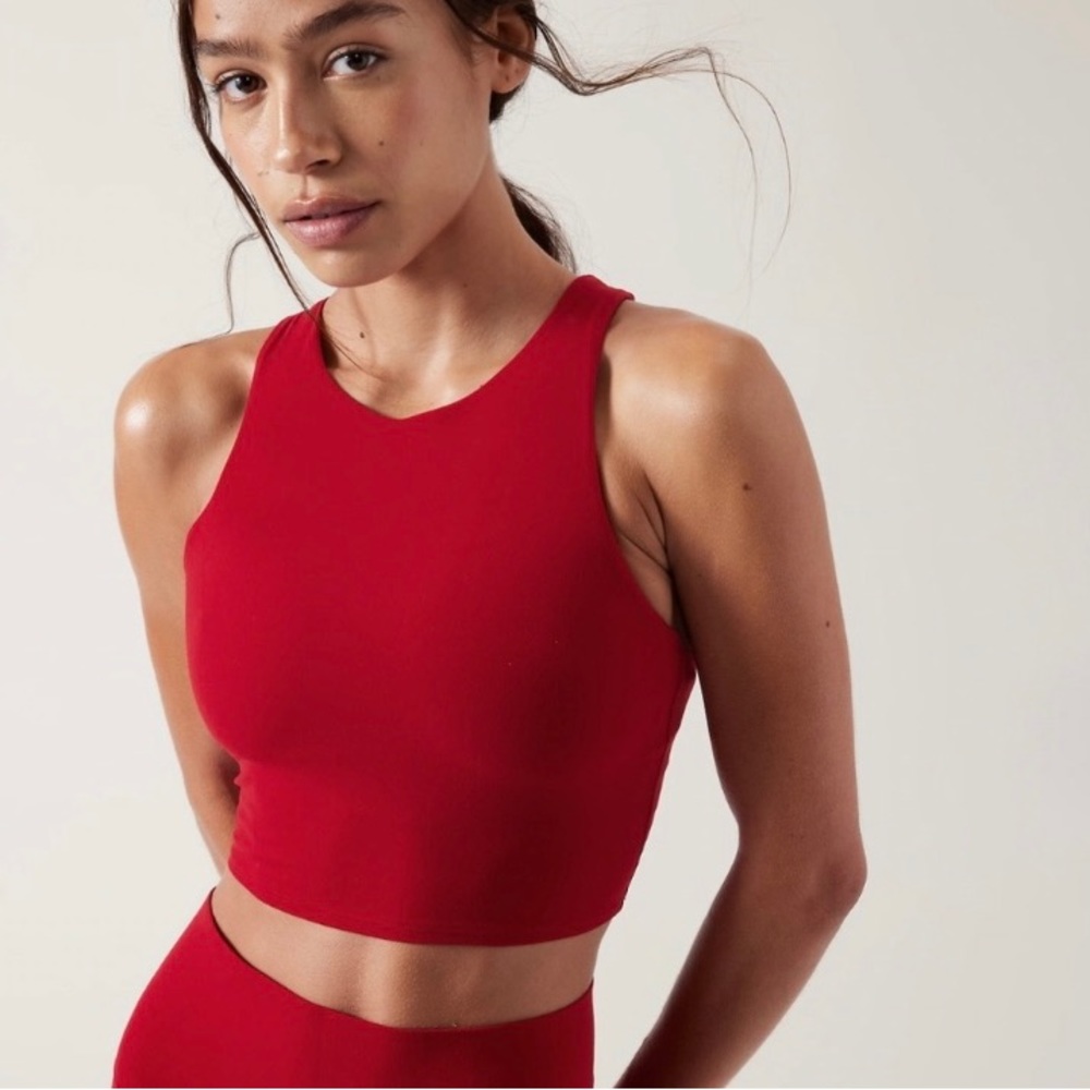 ❤️Athleta Red Conscious Crop Size XS❤️